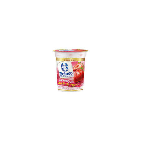 IOGURTE INTEGRAL MORANGO BATAVO PEDAÇOS COPO 100G