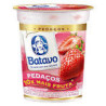IOGURTE INTEGRAL MORANGO BATAVO PEDAÇOS COPO 100G