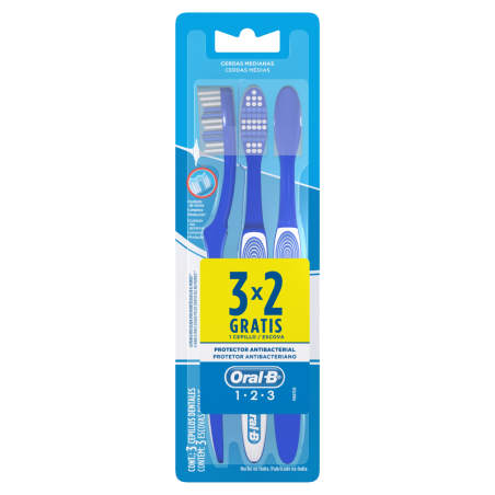 ESCOVA DENTAL MÉDIA ORAL-B 1-2-3 CLEAN 3 UNIDADES