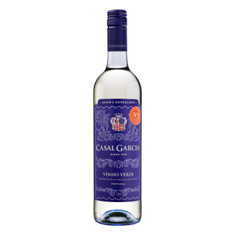 VINHO PORTUGUÊS BRANCO MEIO SECO CASAL GARCIA AZAL LOUREIRO TRAJADURA VINHO VERDE GARRAFA 750ML