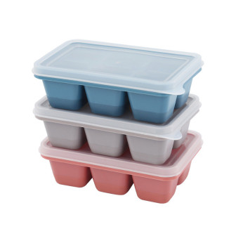 Forma de gelo cubo com 6 divisorio com tampa plastico 11,3cm x 7cm 1 unidade ref9702